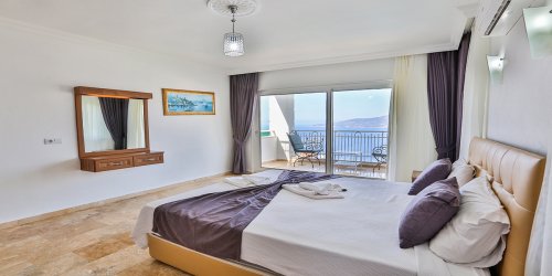 Villa Juliet B-194.jpg-thumb