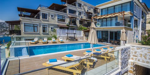 Villa Blue Butterfly-50bab7bde6.jpg-thumb