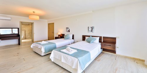 Villa Batı Duo-552A2746.jpg-thumb