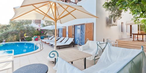 Villa Gogen-7027b78acb.jpg-thumb