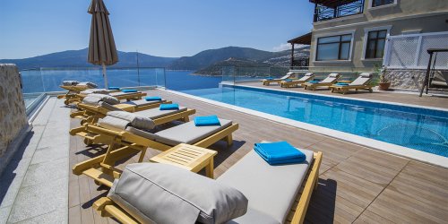 Villa Blue Butterfly-831a201748.jpg-thumb
