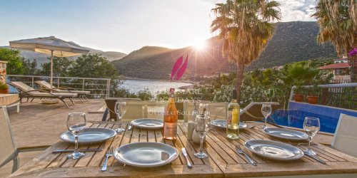 Villa Sea Front-8b3db6bda6.jpg-thumb