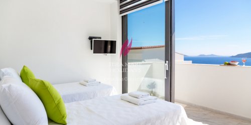 Villa Mercury Duo-c59b76a5df.jpg-thumb