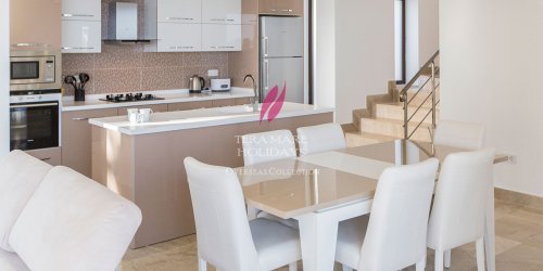 Villa Mermaid-c7b3a05fee.jpg-thumb